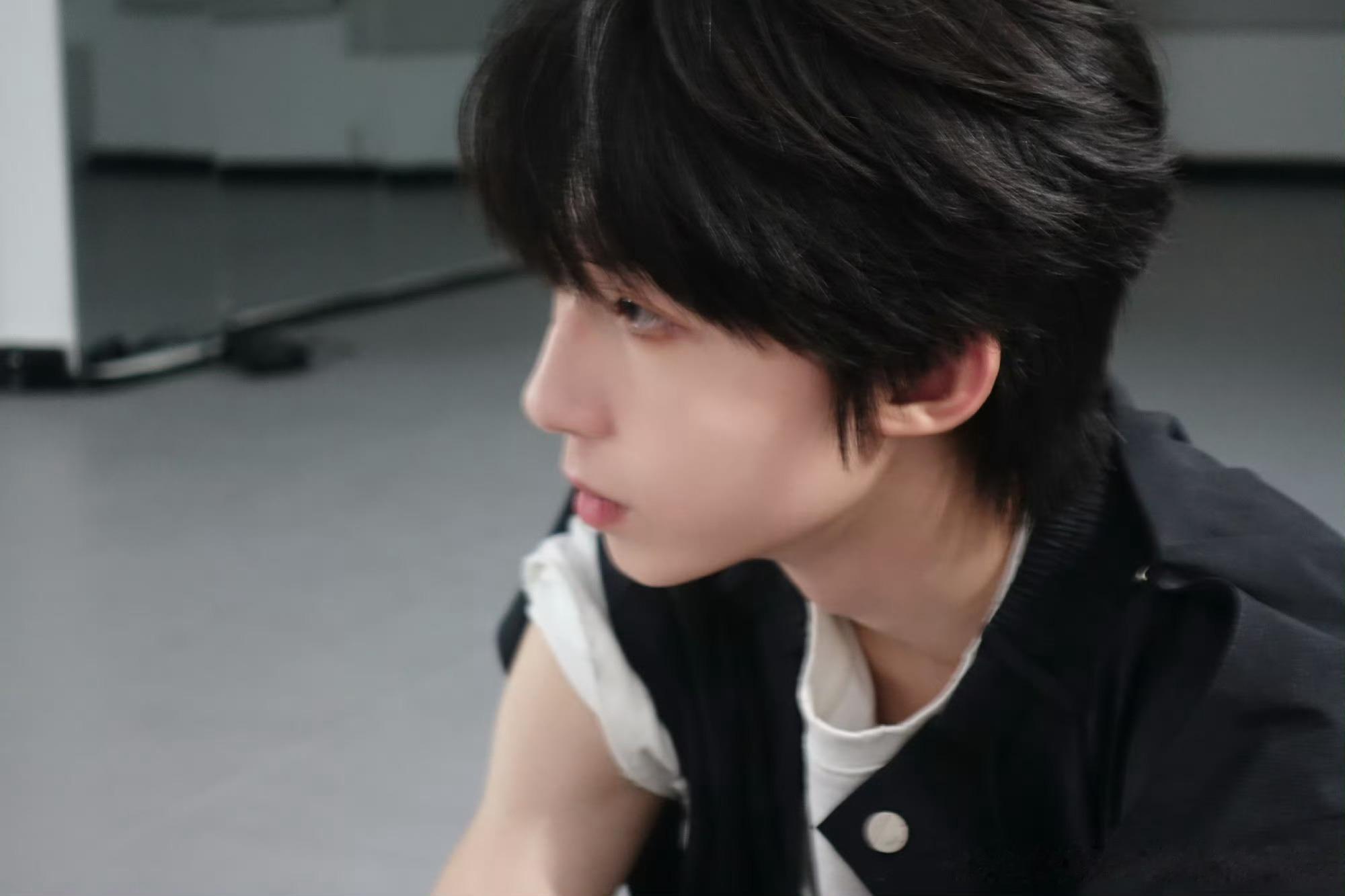 杨博文YBW  💓杨博文周扬💕杨博文我们的少年时代2百无聊赖 遇见你之前 我