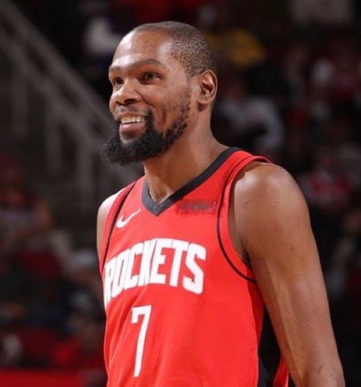 shams：杜兰特将缺席火箭vs湖人的第一场比赛。膝盖伤势让他无法出战。 