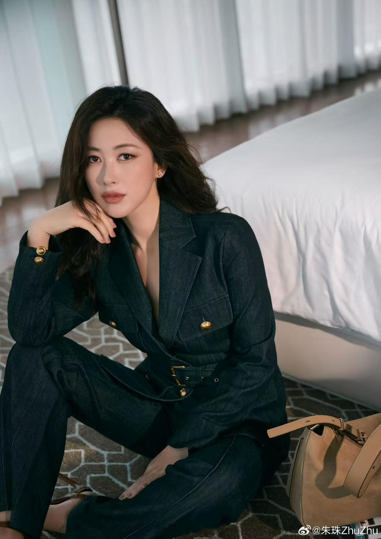 明星同款奶茶早晚各一杯 假期就要这么过！[期待] 跟着一起，用一杯清新开启活力满