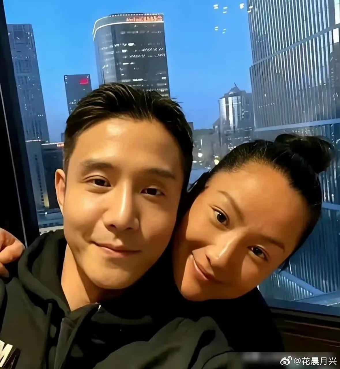 瞿颖如今的生活真让人羡慕。
曾经风光无限的超模，定居海外，过上平淡安稳的烟火生活