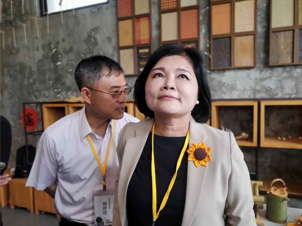 陈骏季暗讽“部分农业县市的首长唱衰台湾” 县长张丽善回应了
农业部门首长陈骏季今