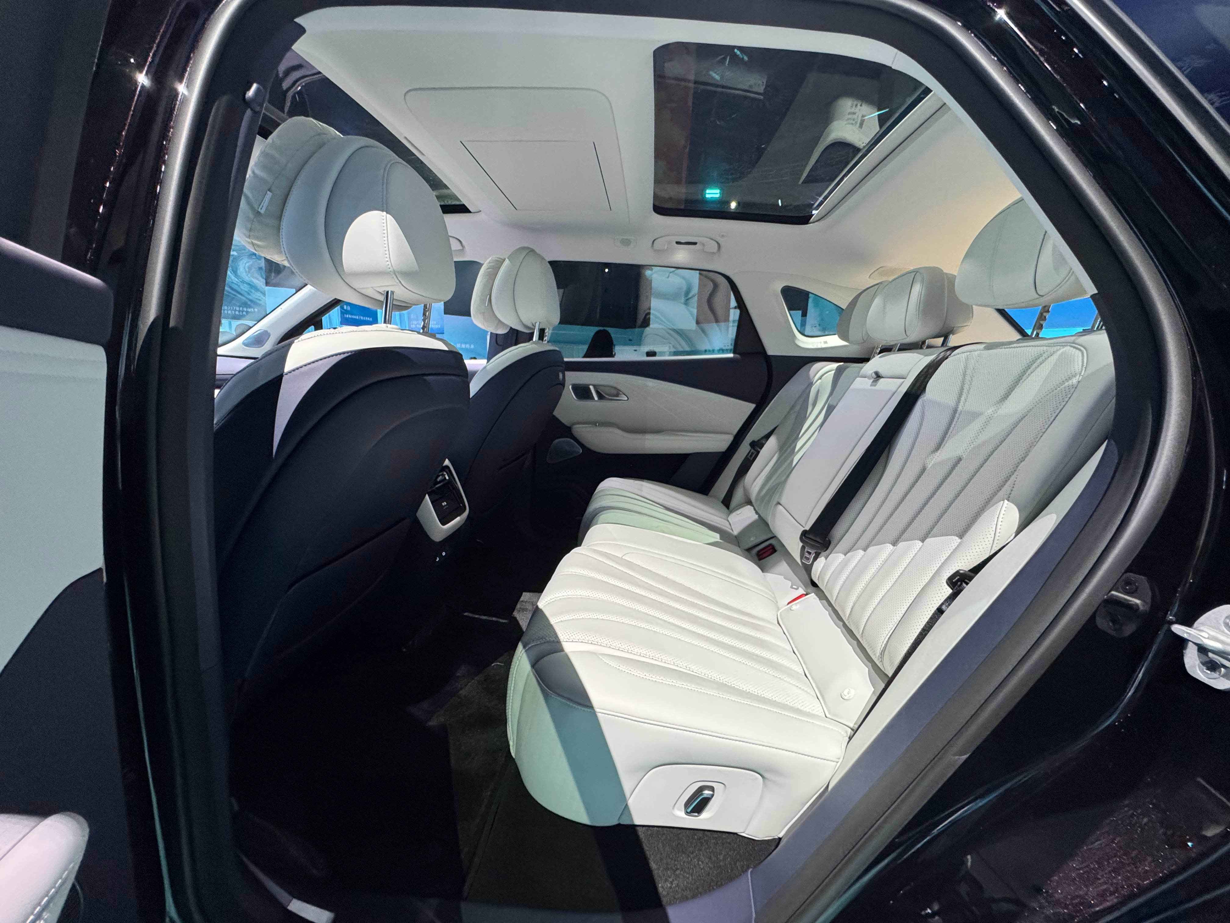 智美大五座风云T9L全球上市风云T9L正式上市，上市指导价12.99万元起🔥智