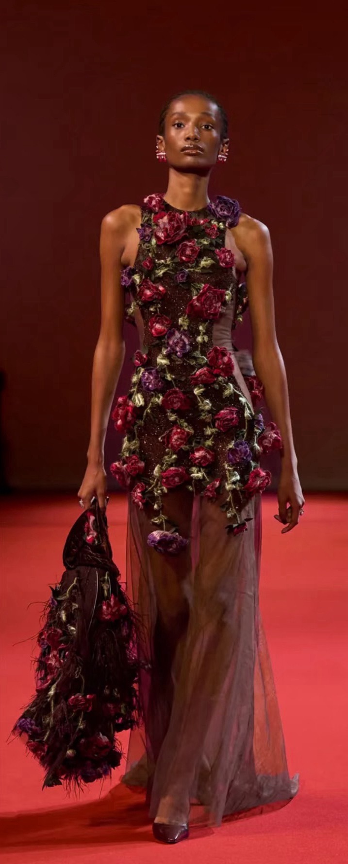 看着像这条Manish Malhotra 2026秋冬高定 ​​​