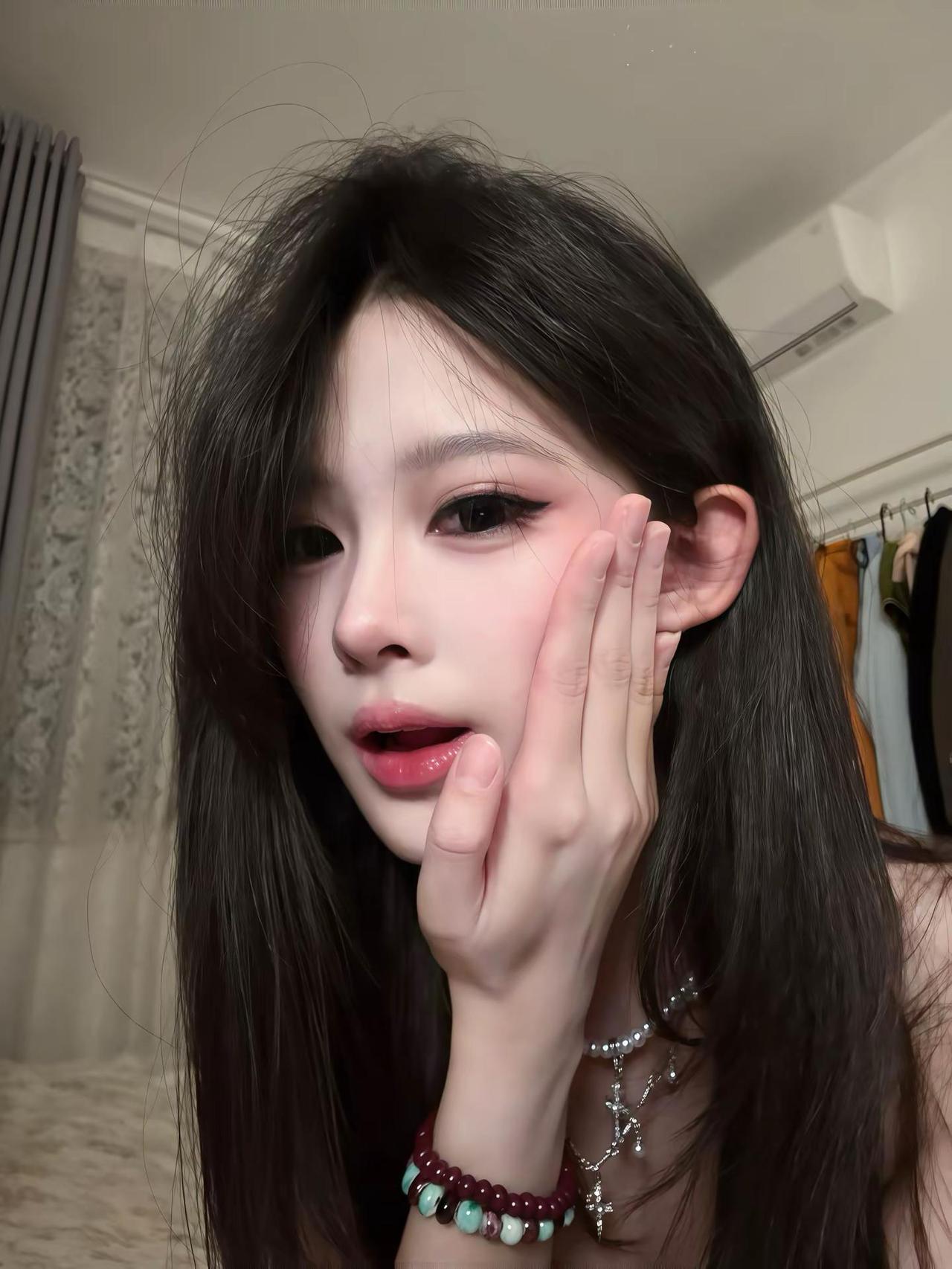 我这一生桀骜不驯 唯独抵不过你带笑的眉眼