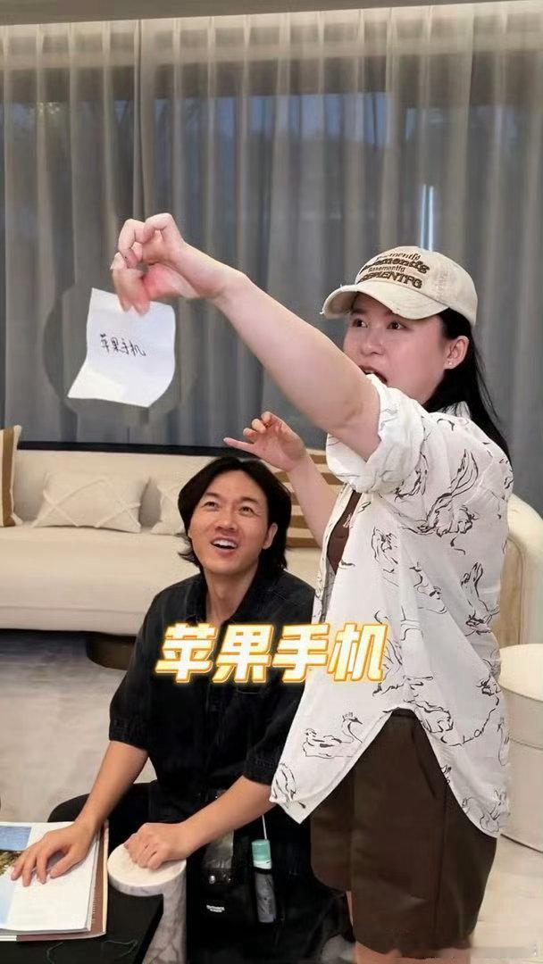 贾乃亮贾乃亮我心中老板的样子，谁不想遇见这样的老板啊，真诚又用心对待每一位！明天