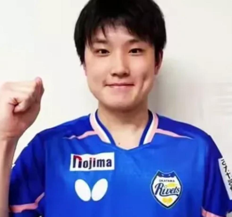 张本家族
在日本迎来大逆袭
张本家族在日本
迎来大逆袭张本智和一家
在日本迎来全