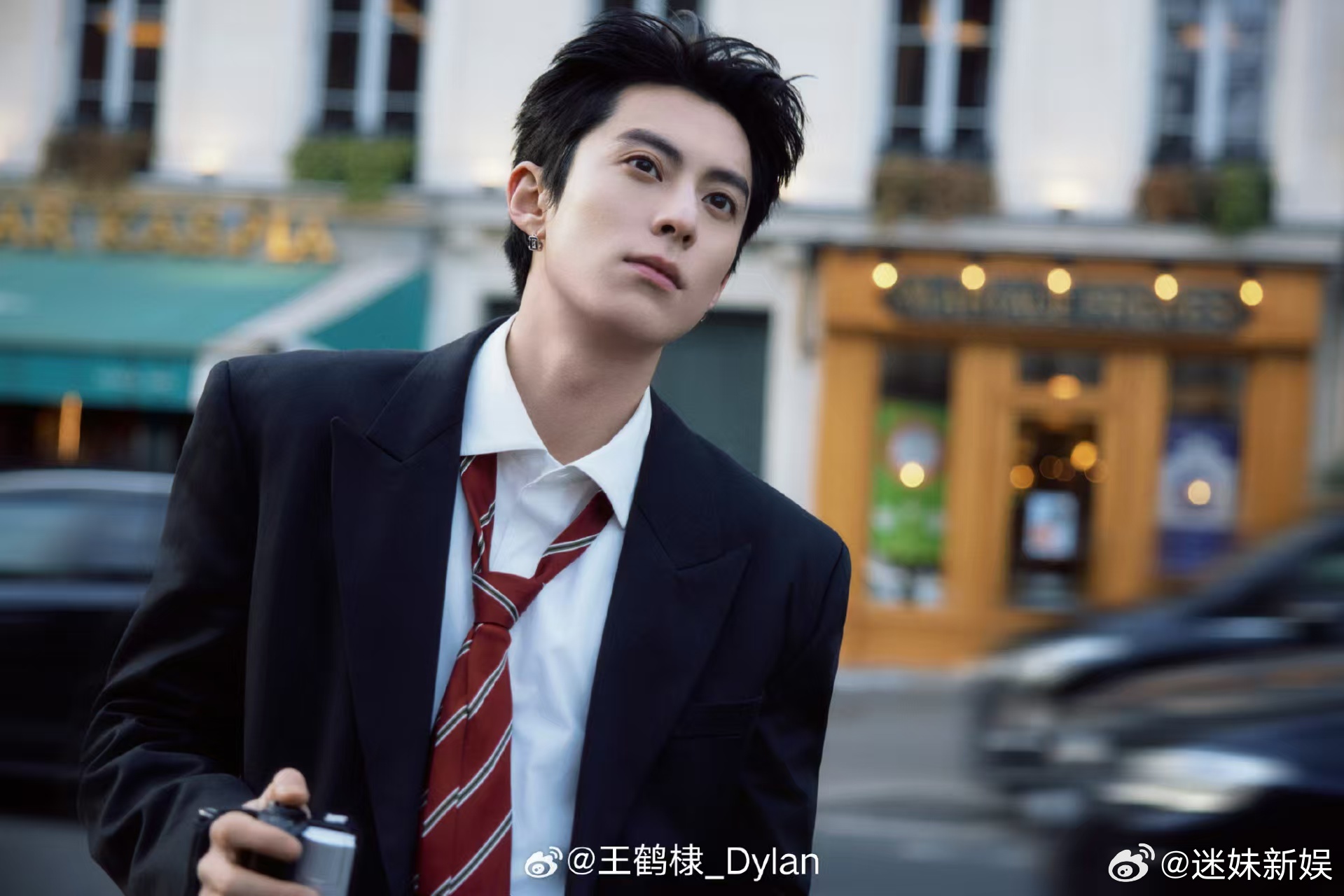 王鹤棣学长风写真王鹤棣出道八周年发博王鹤棣出道八周年发博，帅，太好看了 ​​​