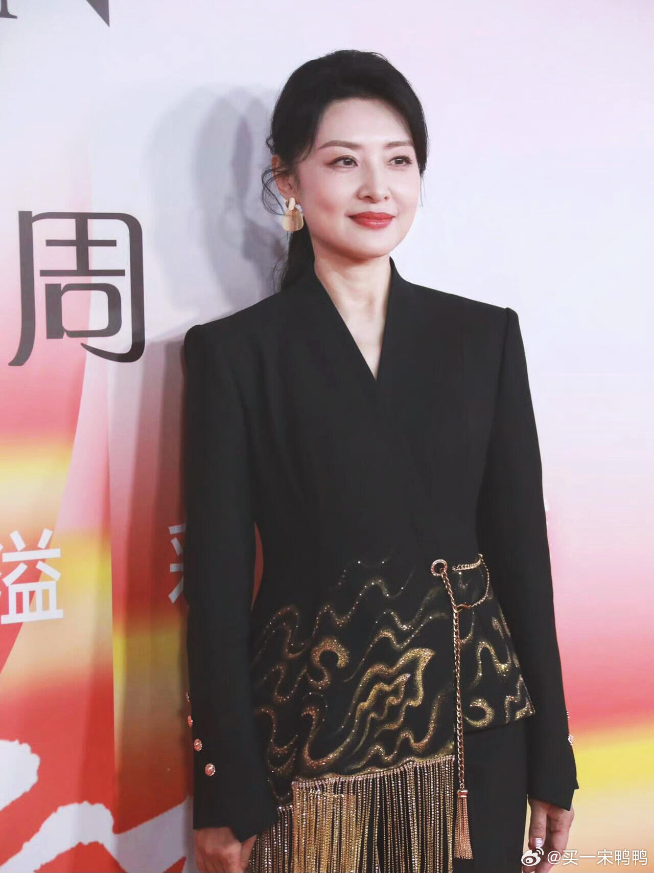 周涛哭了周涛一秒落泪五十公里桃花坞 被周涛的哭戏戳到了！情到深处自然落泪，代入感