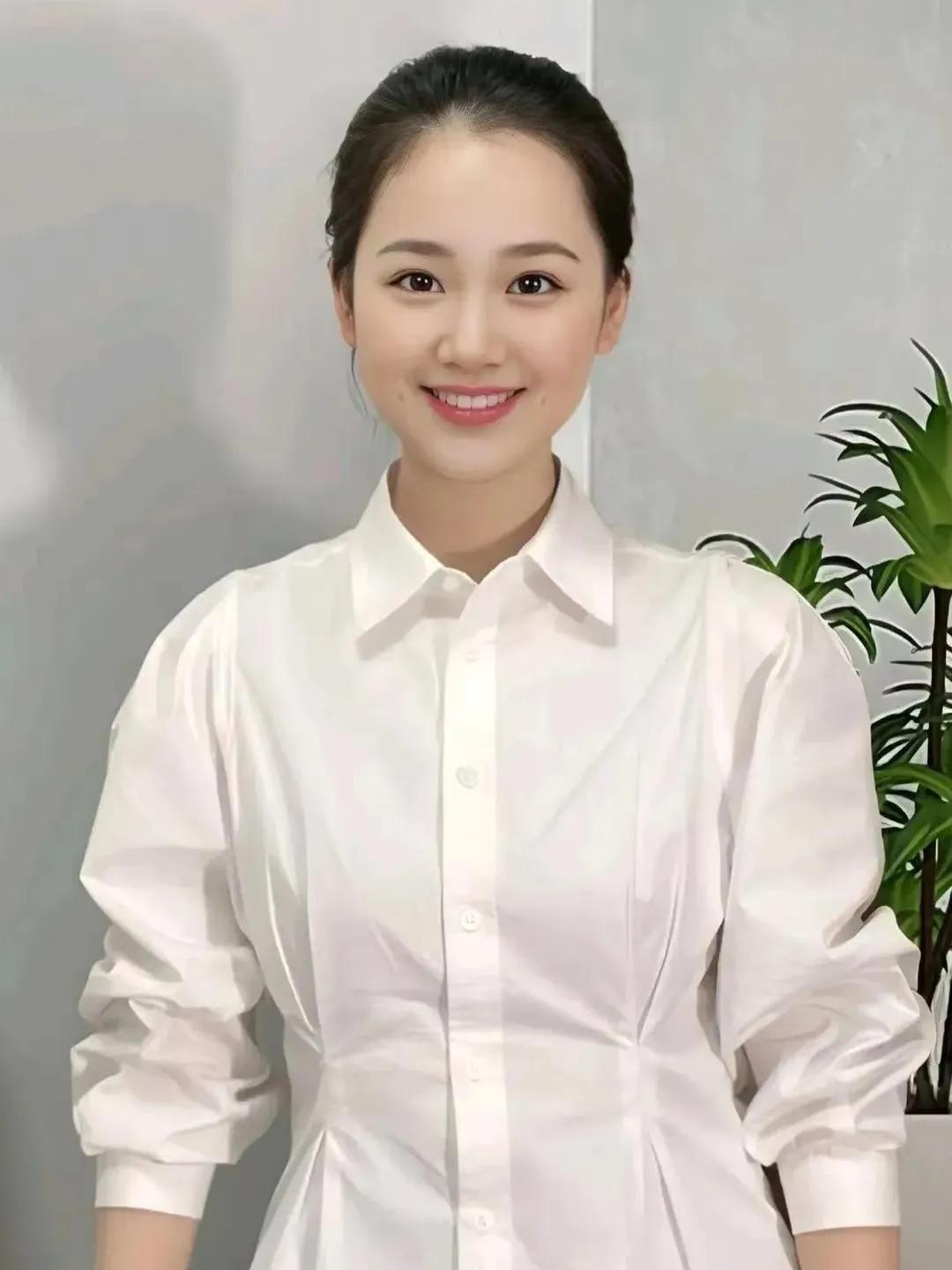 我和老婆结婚就说好了，有娃了，必须带在身边。老人常常把孩子让我们送过去，我坚决不