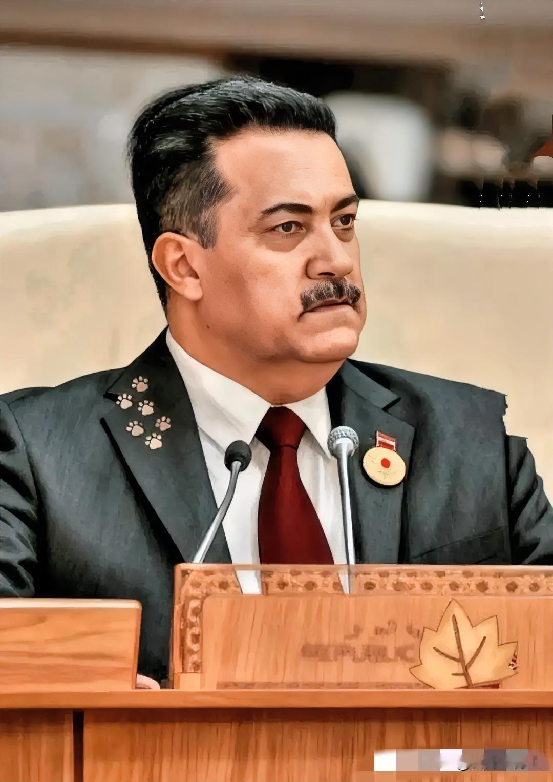 快讯！
就在刚刚！
伊拉克总理突然宣布了——2025年11月4日，伊拉克总理苏达