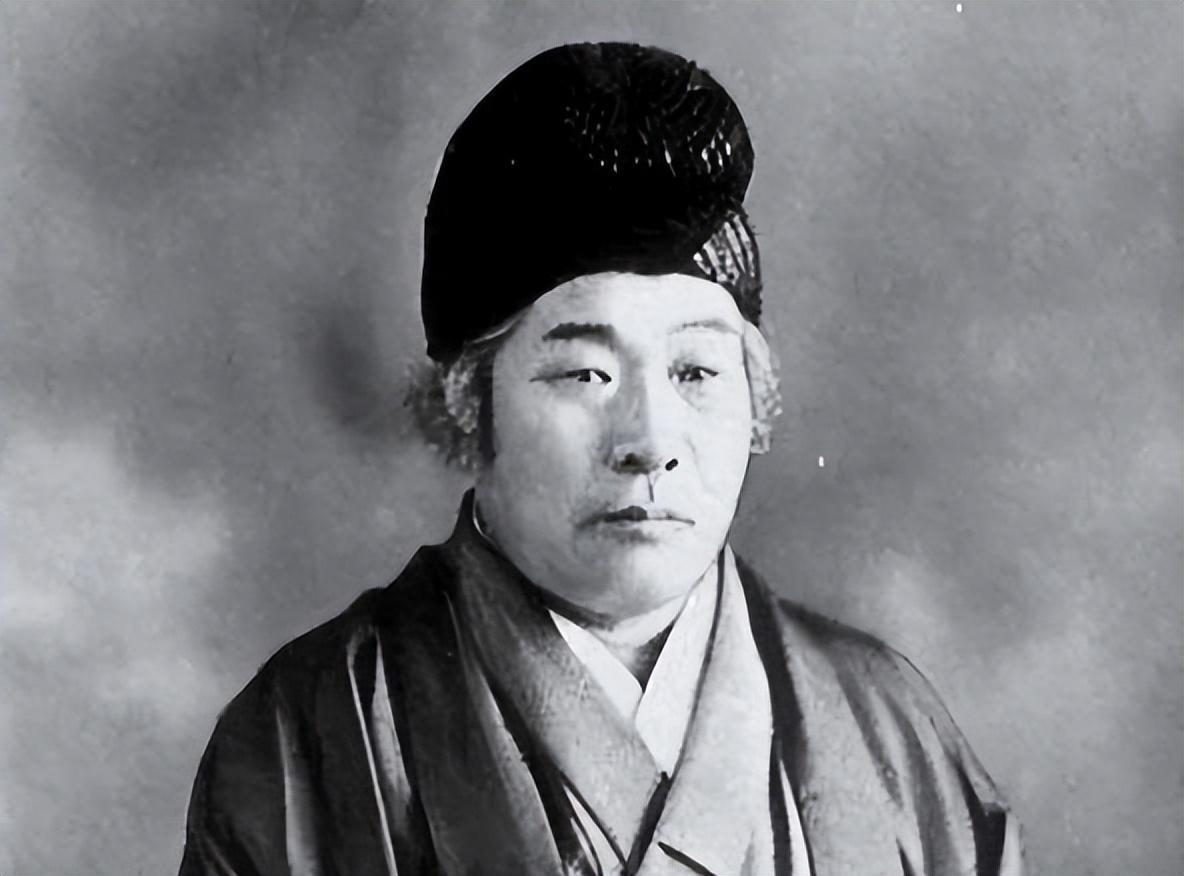 日本有一个非常著名的预言家——王仁三郎，他曾经预言2030年前后日本将会灭亡。这