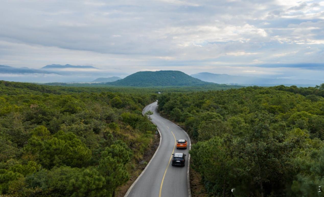 【福特探险者推2万置换“厂补”，2.3T也适用】2026年国补再次落地，由于新政