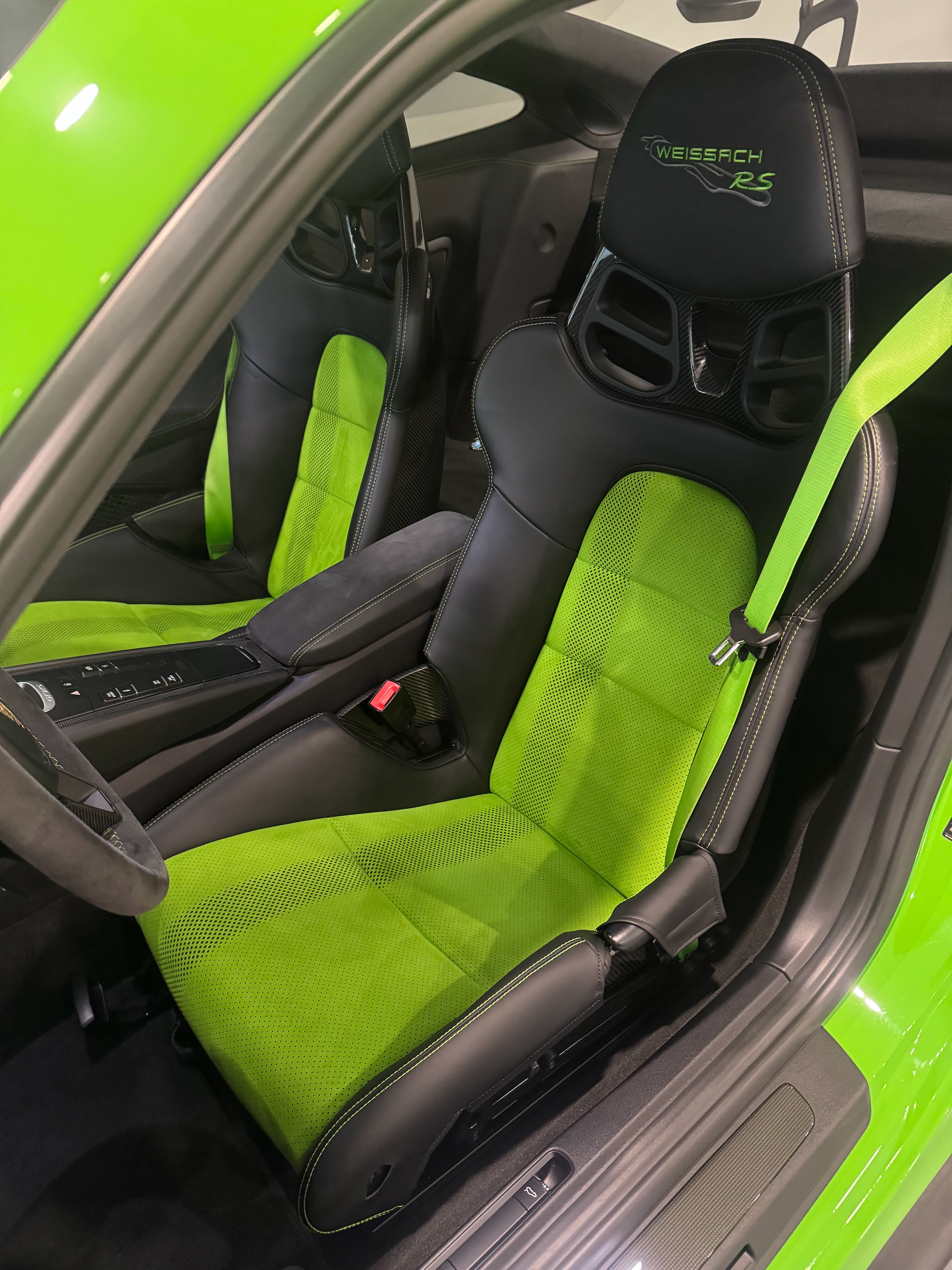 再到一台超级精品991.2 GT3 RS 