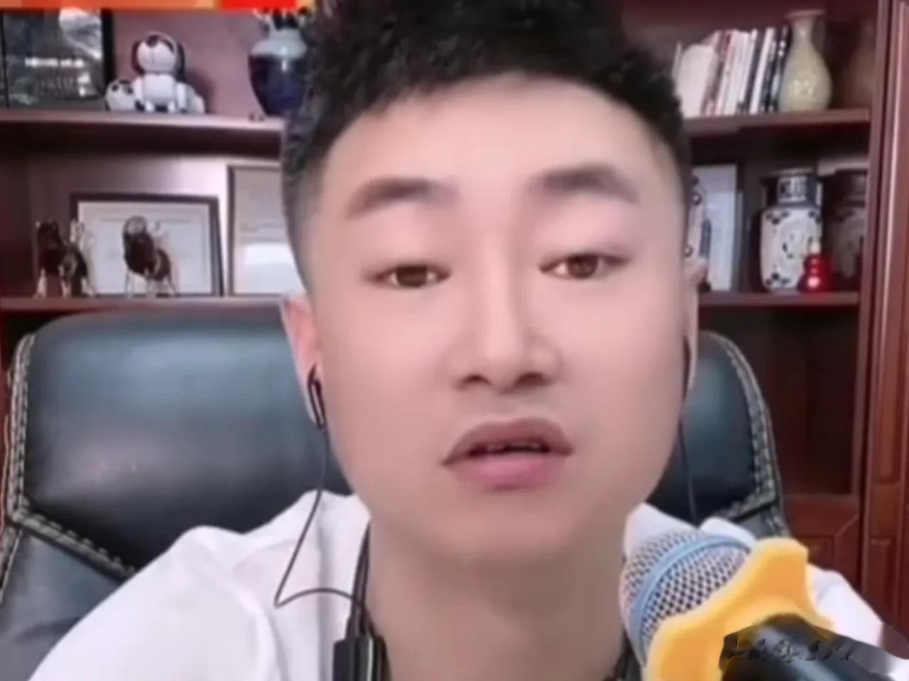 九天表示：辛巴如果不干情感，老葛他自己就的凉 干，他反而是给他转型的机会，却成就