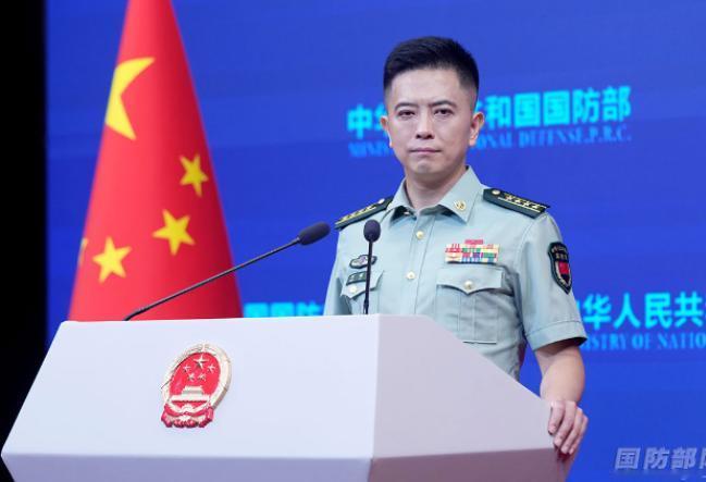 奉劝所有中国人，务必要做好心理准备。

央视军事频道最近反复在提醒。国防部新闻发
