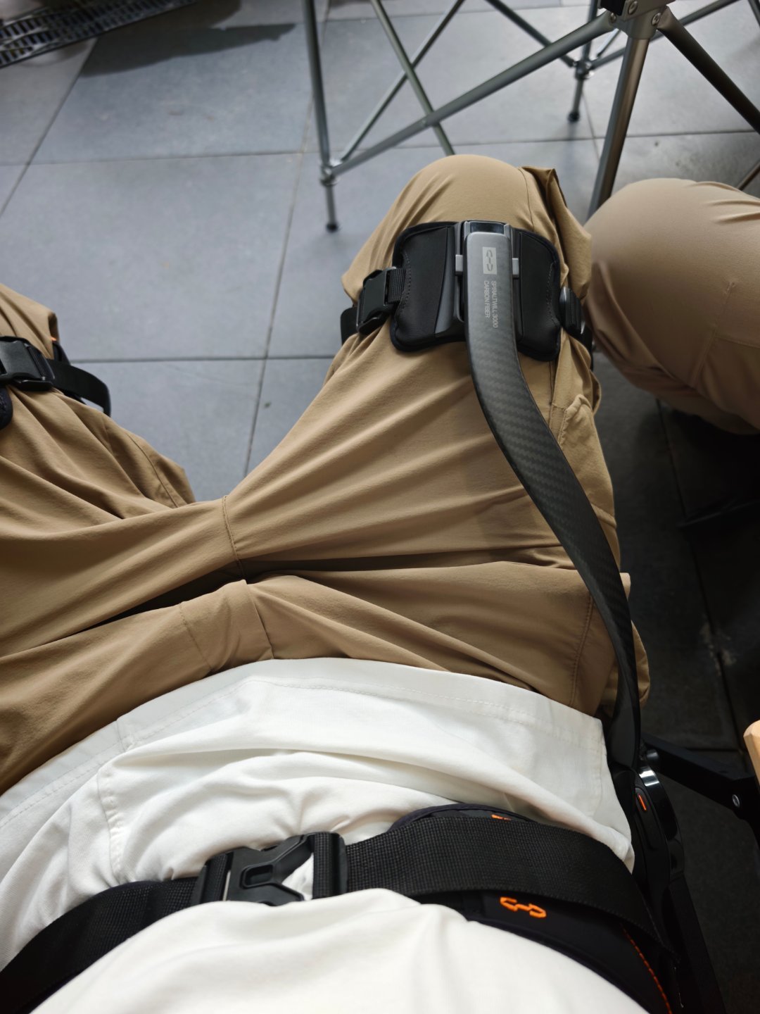 下午去唠嗑了追觅手机系统，晚上来极壳看最强外骨骼，然后等下看一加Ace6至尊发布