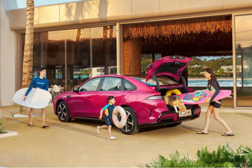 限时优惠价5.98万元起，极狐贝塔S3这定价是认真的吗？限时优惠价5.98万元起