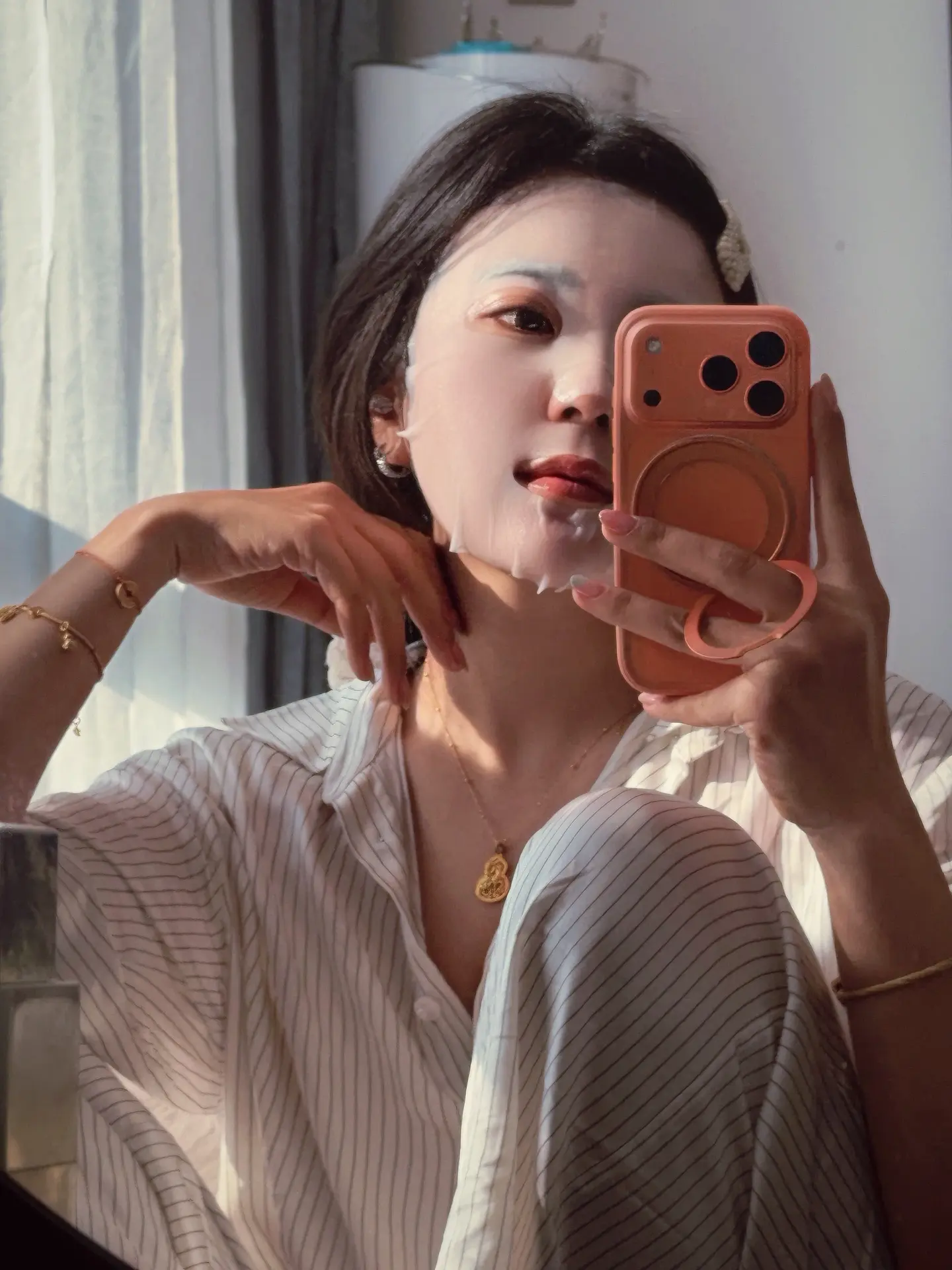 每天都被自己美醒。天生丽质没办法，臭美是我的日常KPI✅