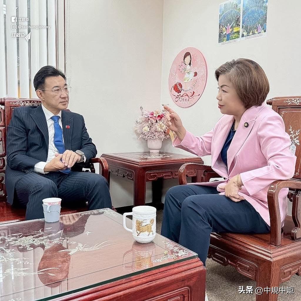 台中市长参选人江启臣今（1日）在脸书发文表示，今天上午杨琼璎委员质询完毕，启臣专