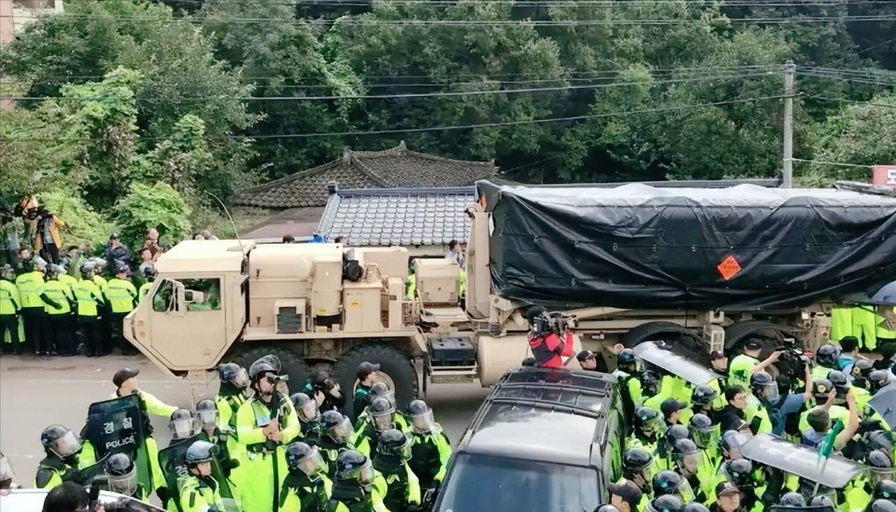 韩国这下沦为笑话？美军连个招呼都没打，愣是把部署在韩国的萨德反导系统全套拆走，配