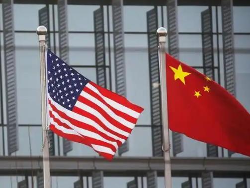 德国网友抱怨：中美是骗子，美国负债39万亿却装富，中国居第二还哭穷！
 
这话一