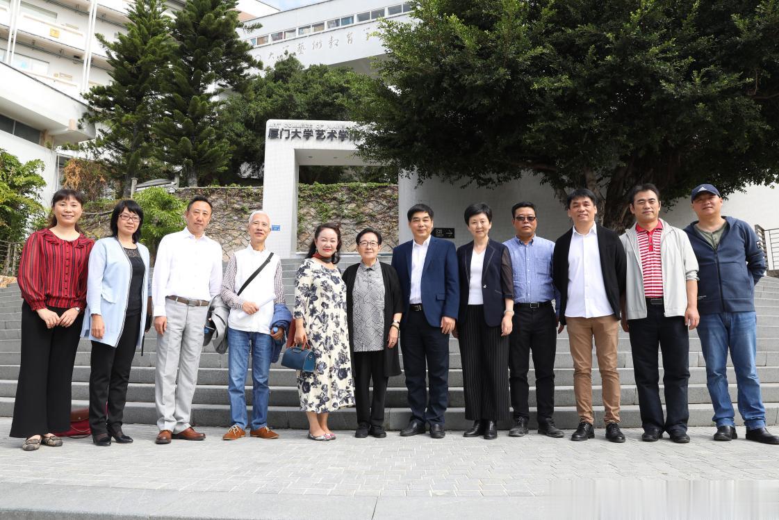 【叶国平：践行企业家精神 为教育发展做贡献 】 2019年，叶国平以总策划的身份