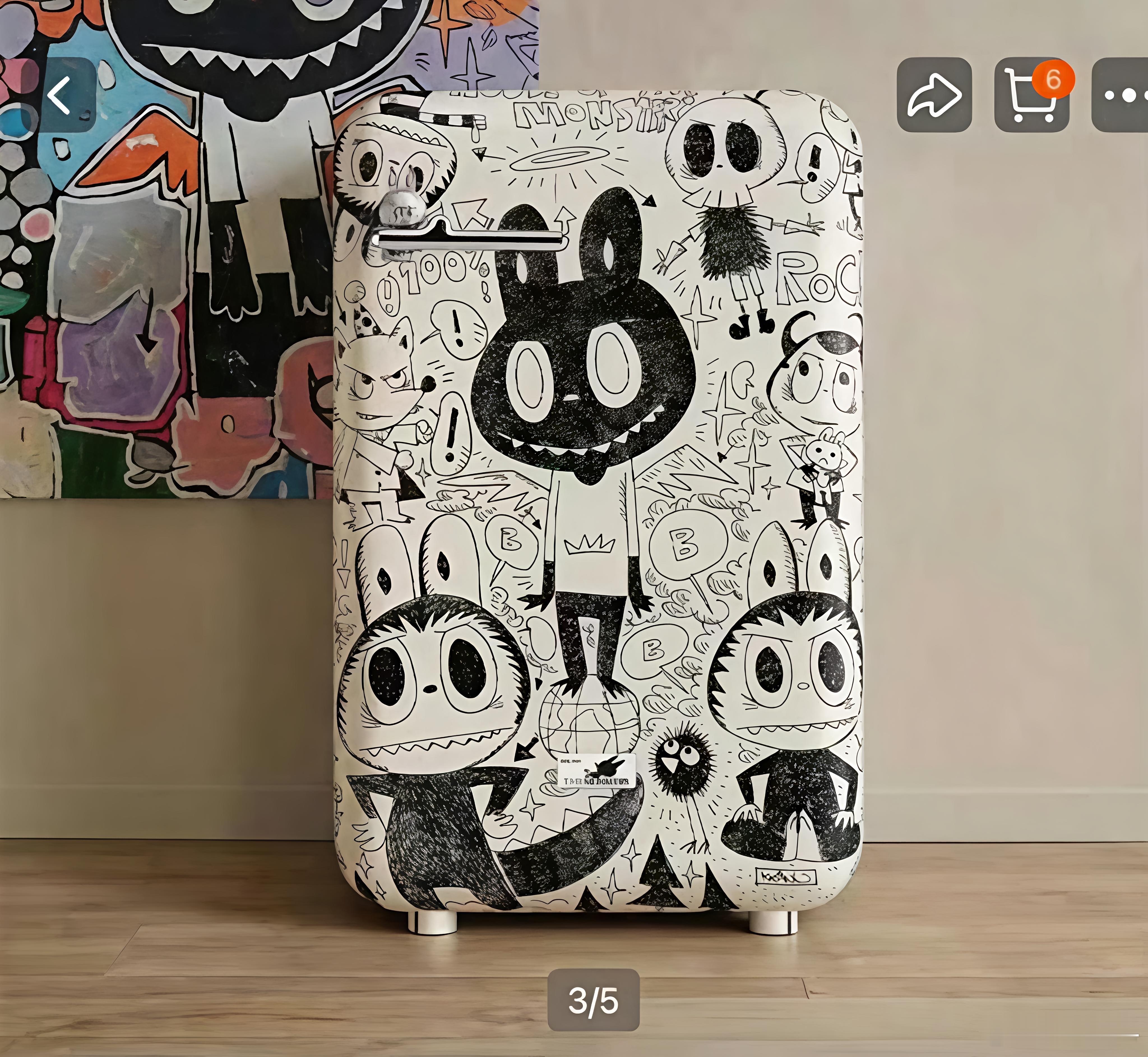 labubu冰箱溢价3000元 不会真的有人花钱买这东西吧？你买个别的品牌，贴个