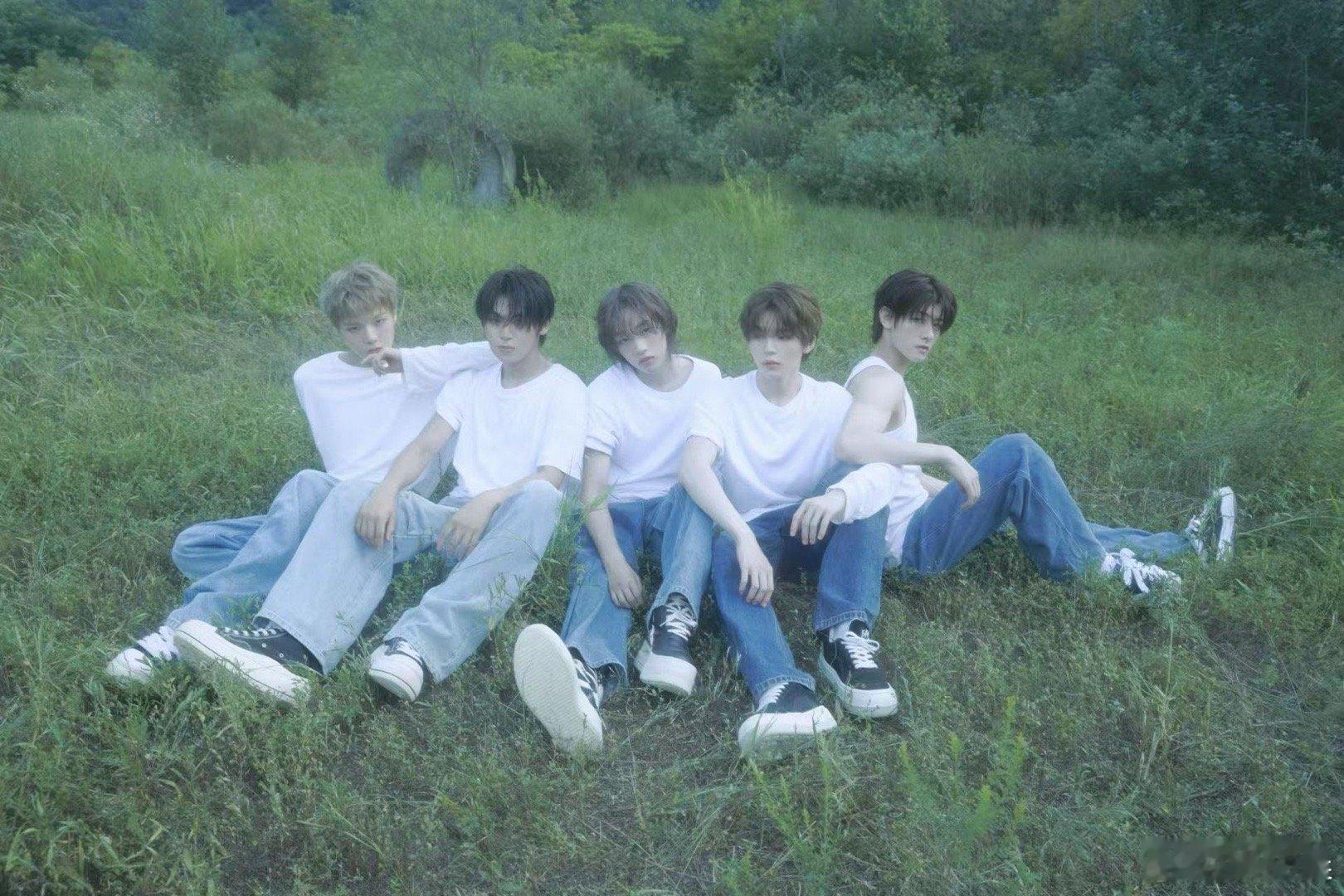 全华班男团MBC出道发布会 练习生生涯超6000天的沉淀！全员中国人勇闯韩娱，首