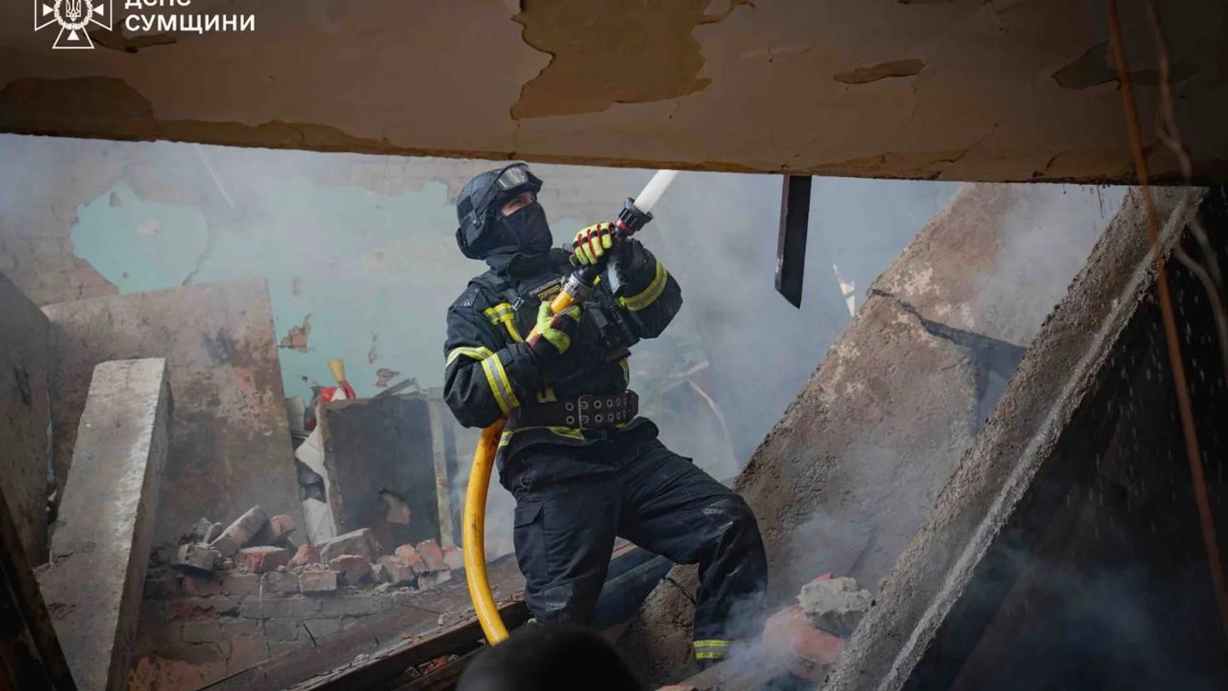 俄罗斯已造成至少111名乌克兰救援人员死亡，另有500余人受伤。他们正遭受有针对