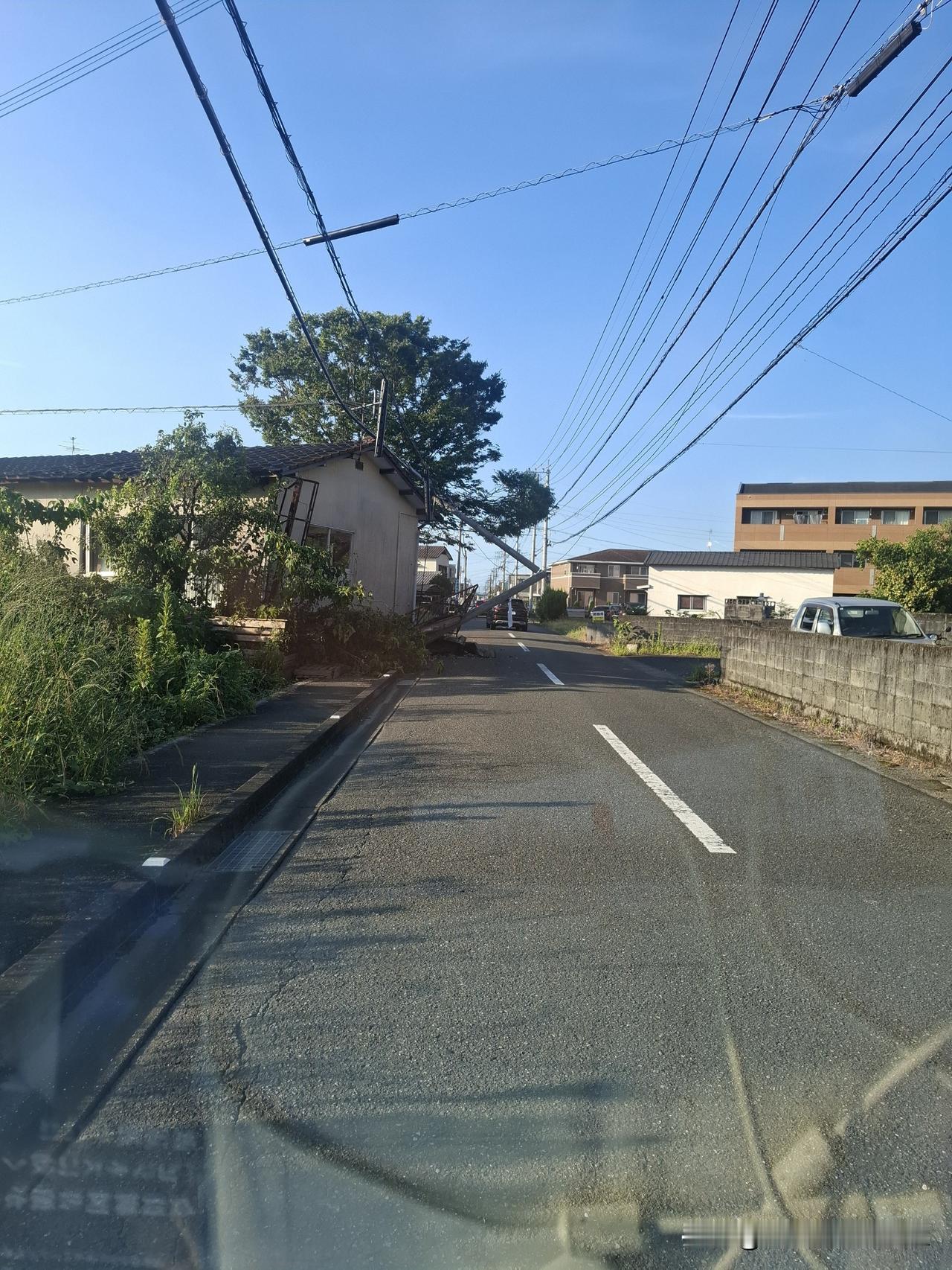 日本网民分享地震后的熊本八代市！
