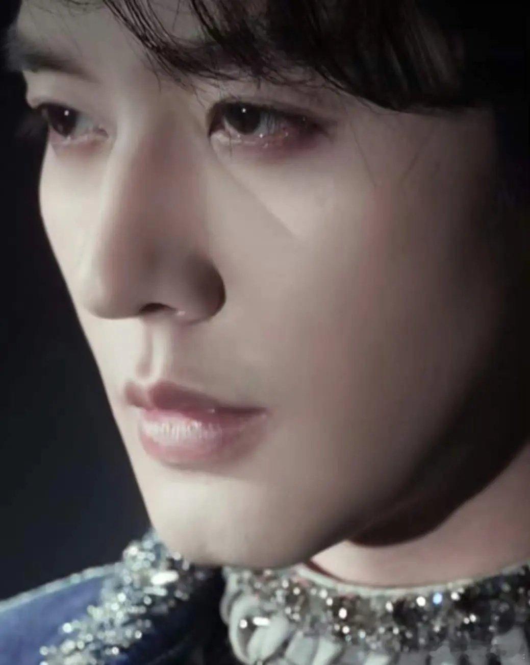 邓为和鞠婧祎也是一个领域的 ​​​