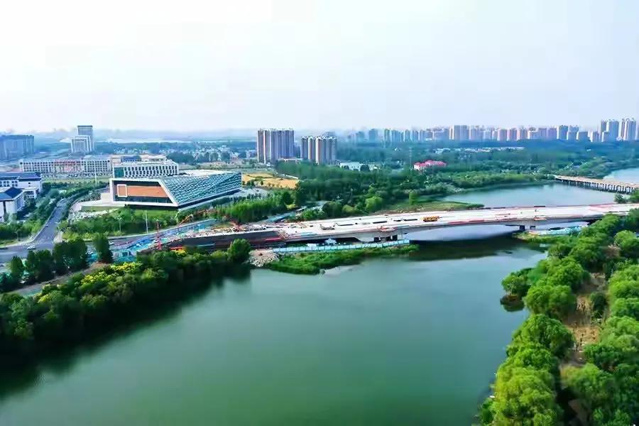 一直都在期待松桂大街开通！
截至2025年7月，松桂大街跨徒骇河大桥一期主线全桥