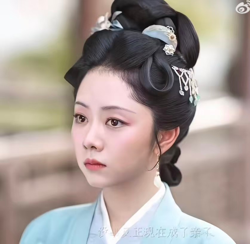林大爷有这厚脸皮干什么都会成功 林锦岐叫兰香夫人夫人夫人以前还在替兰香捏把汗，现
