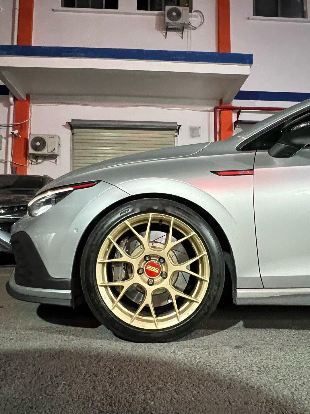 高尔夫GTI 升级18寸日本BBS REV7 锻造意大利🇮🇹科吉动平衡霍夫曼