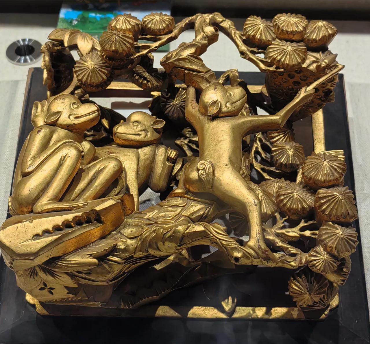 医疗人工智能科技也会出错，有时也会经常性犯错，医疗涉及人的生命，医疗人工智能技术