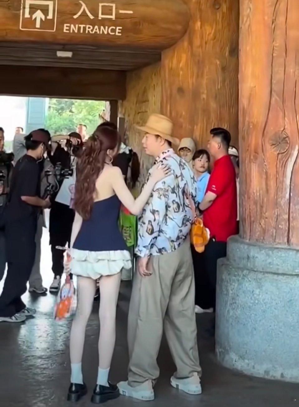 沈梦辰 全身涂粉底液全身涂粉底液？那卸妆呢？也得用卸妆液洗一遍全身吗 
