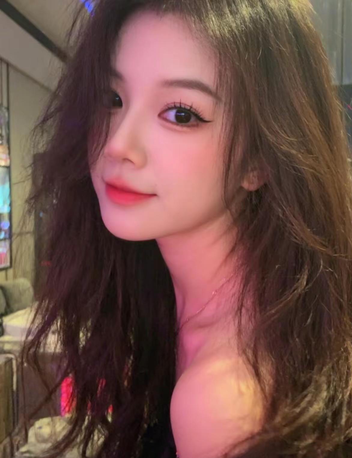 2026，本命年。红运当头，万事由我。这一年，只做自己的“千里马”。