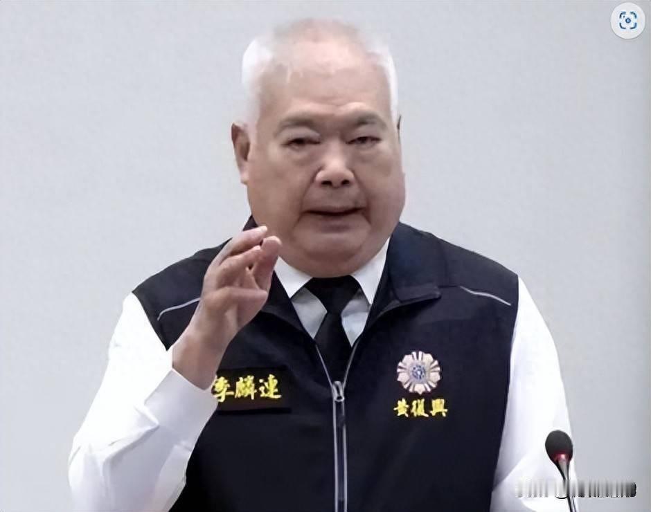 季麟连现在属实是两头落埋怨，活脱脱猪八戒照镜子，里外不是人。前阵子不少人一口一个