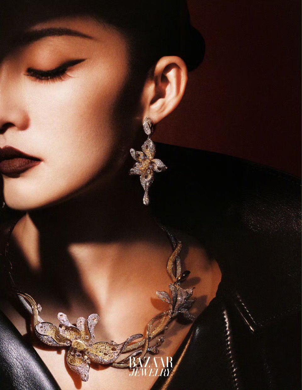 李沁晒杂志封面李沁光影为引节奏随心 李沁光影为引 节奏随心 ​​​~ ​​​