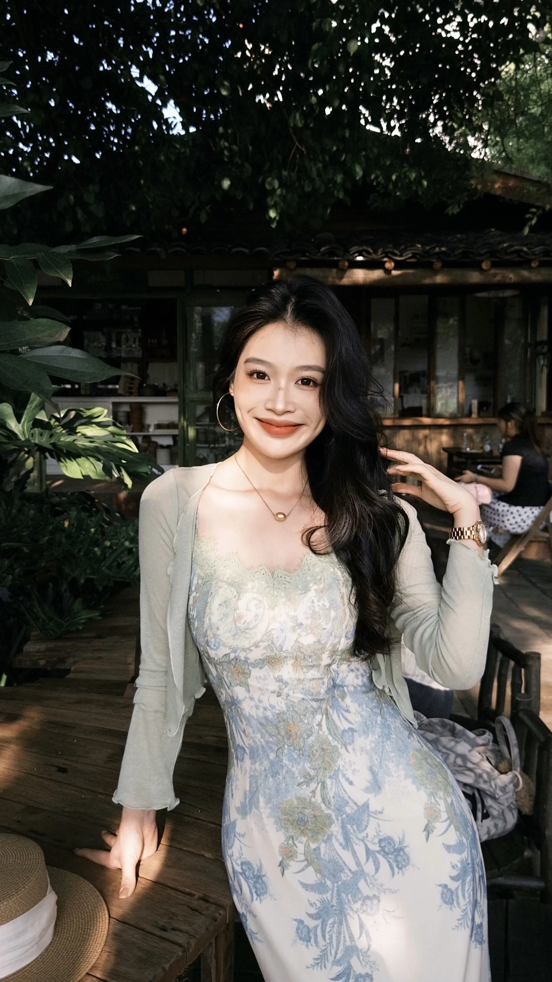 是望穿秋水的望。