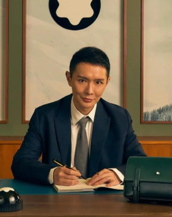刘冲人缘刘冲口碑 刘冲发辟谣网传谣言，发文：“下班报警去了”，网友都在评论区支持