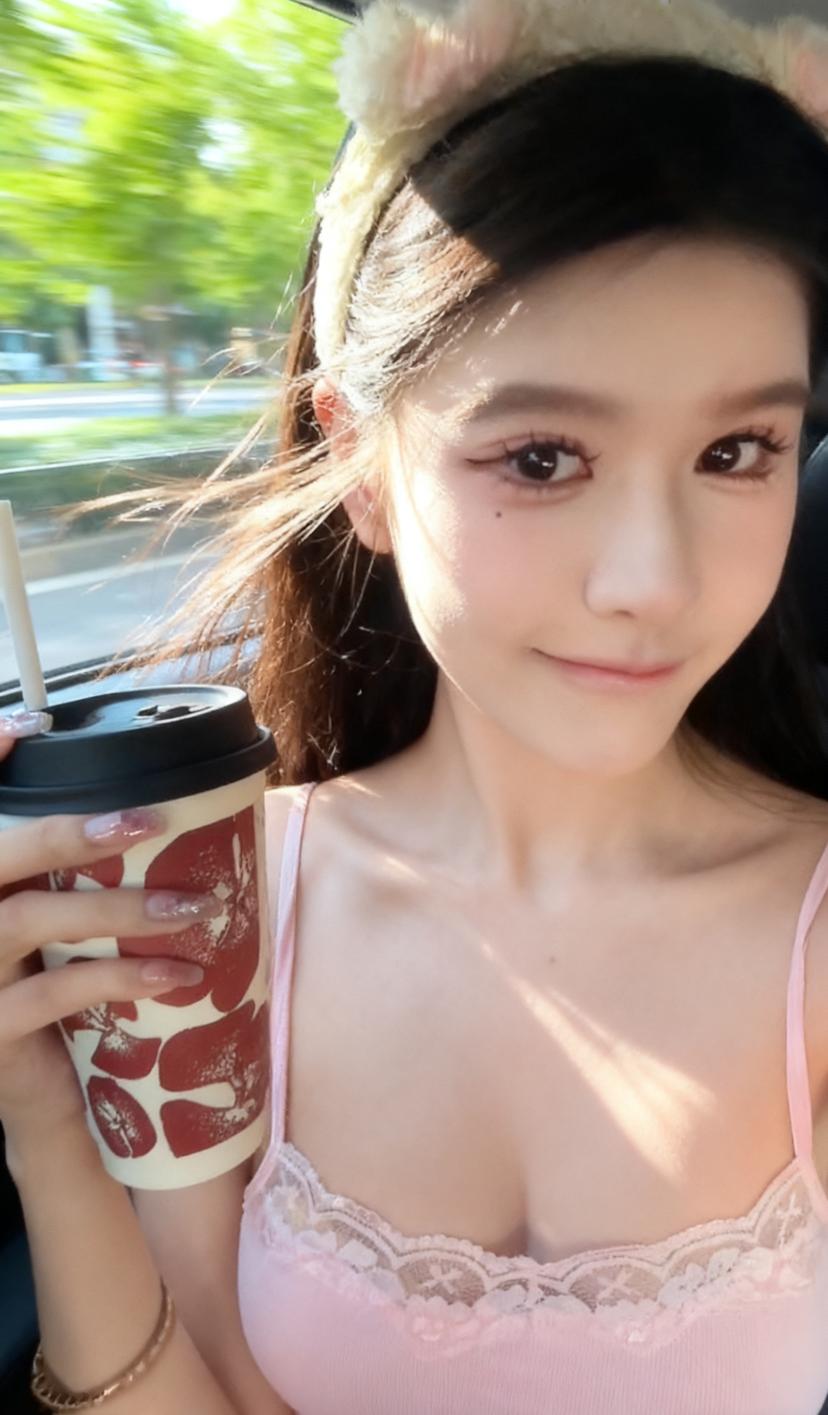 你有没有发现
男人到了40岁
开始觉得伴侣的重要
而女人到了40岁
已经觉得伴侣