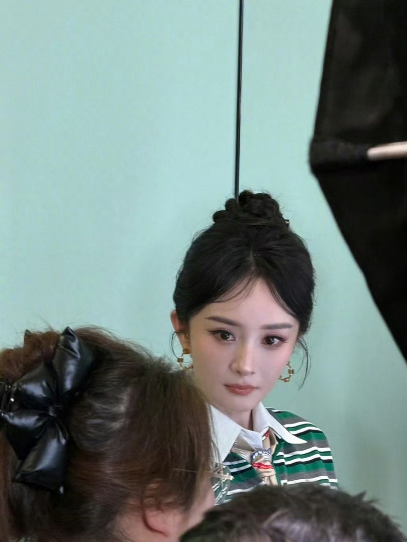 杨幂李现Prada造型Prada 女王 