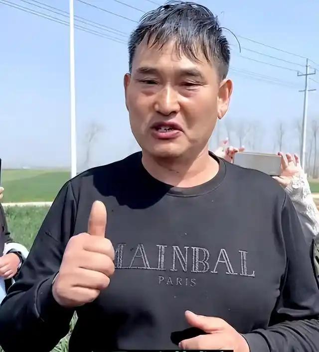 朱之文说第一次参加比赛得了5万块钱，激动的一宿没睡好觉。

朱之文说自己以前家里