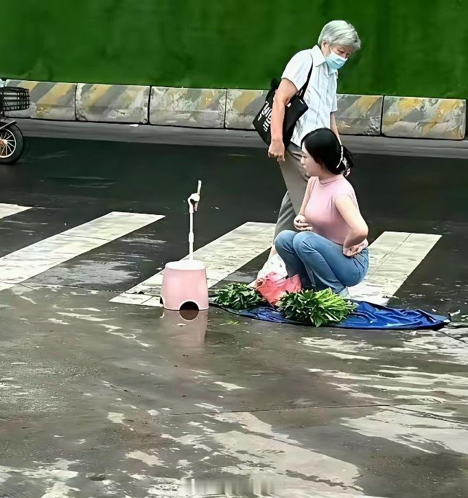 现在这种情况越来越多了，她们图什么呢？？ 