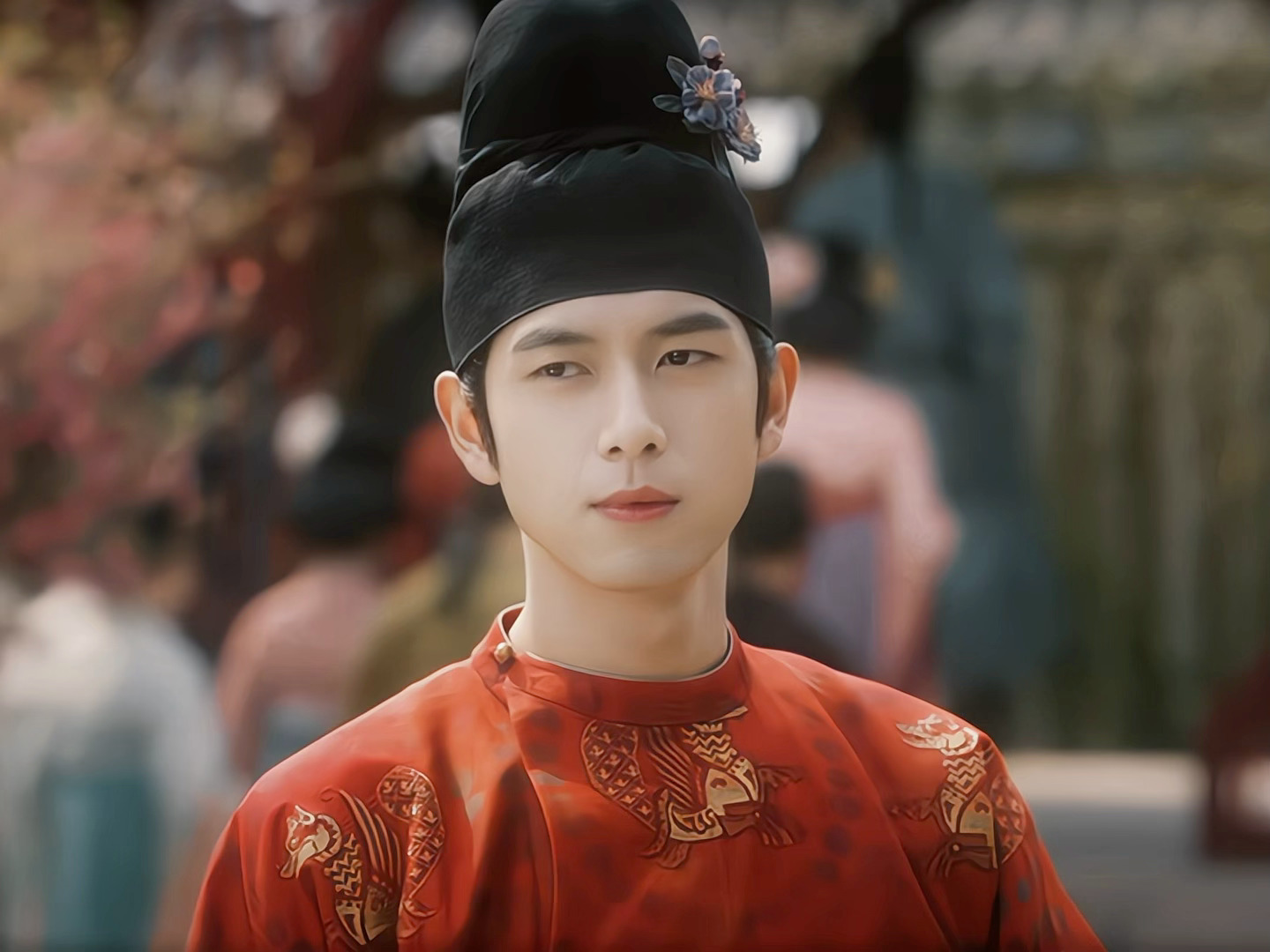 哎哟蒋长扬痞帅痞帅的。。。。 