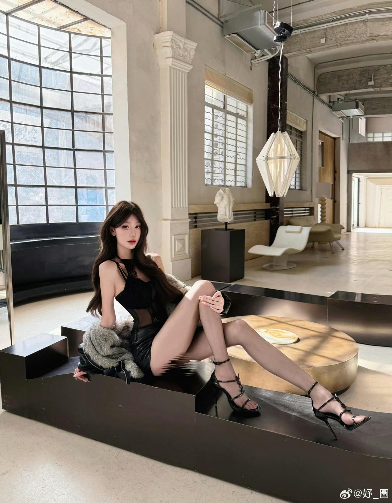 这是一个穿上热，脱了冷的季节。 ​​​