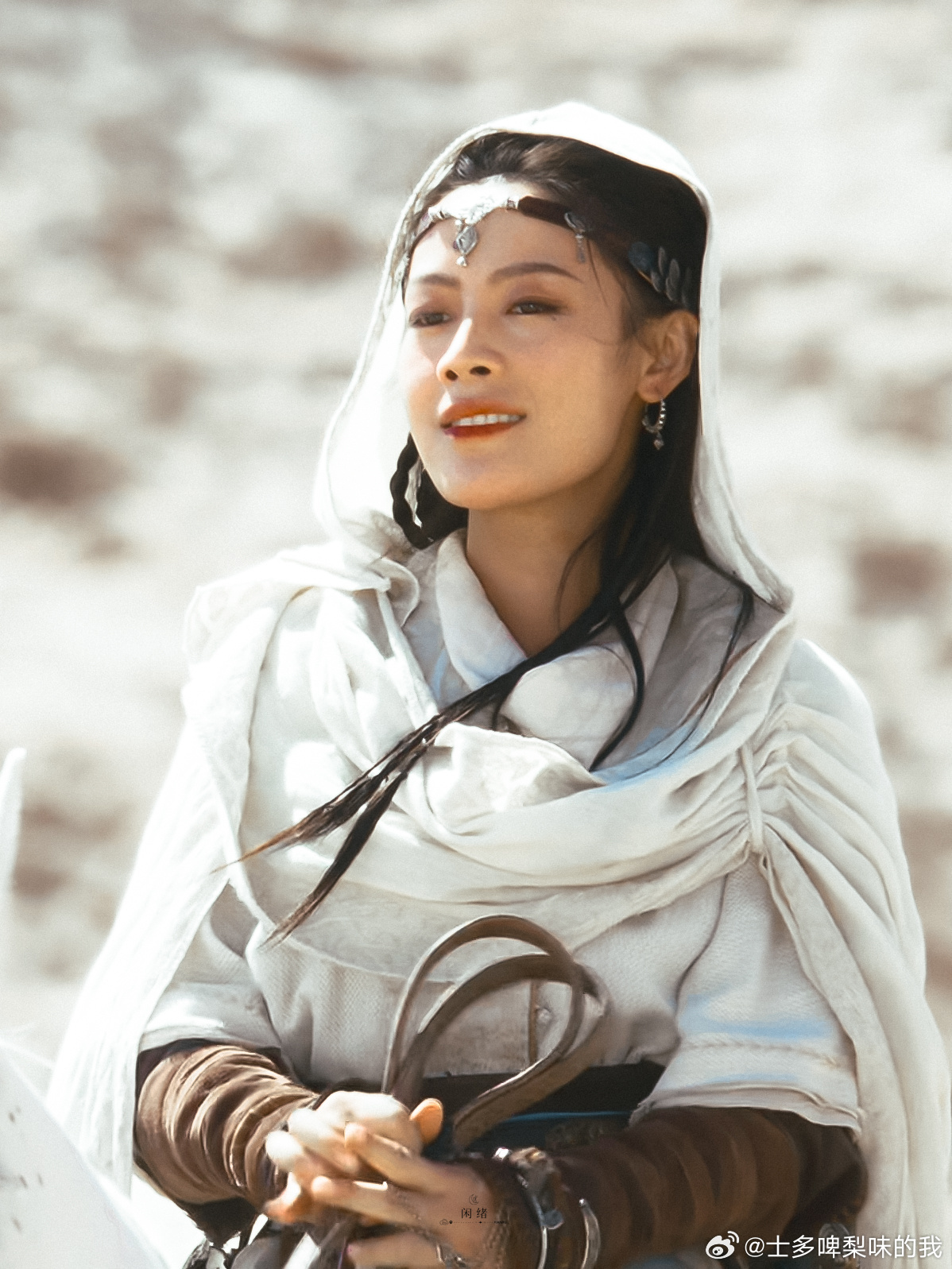 陈丽君高定首穿陈丽君首套高定造型造型 