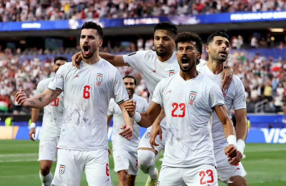 伊朗队被勒令离开美国球员拼了一整场然后被通知还得返回墨西哥居住，过两天再回美国比