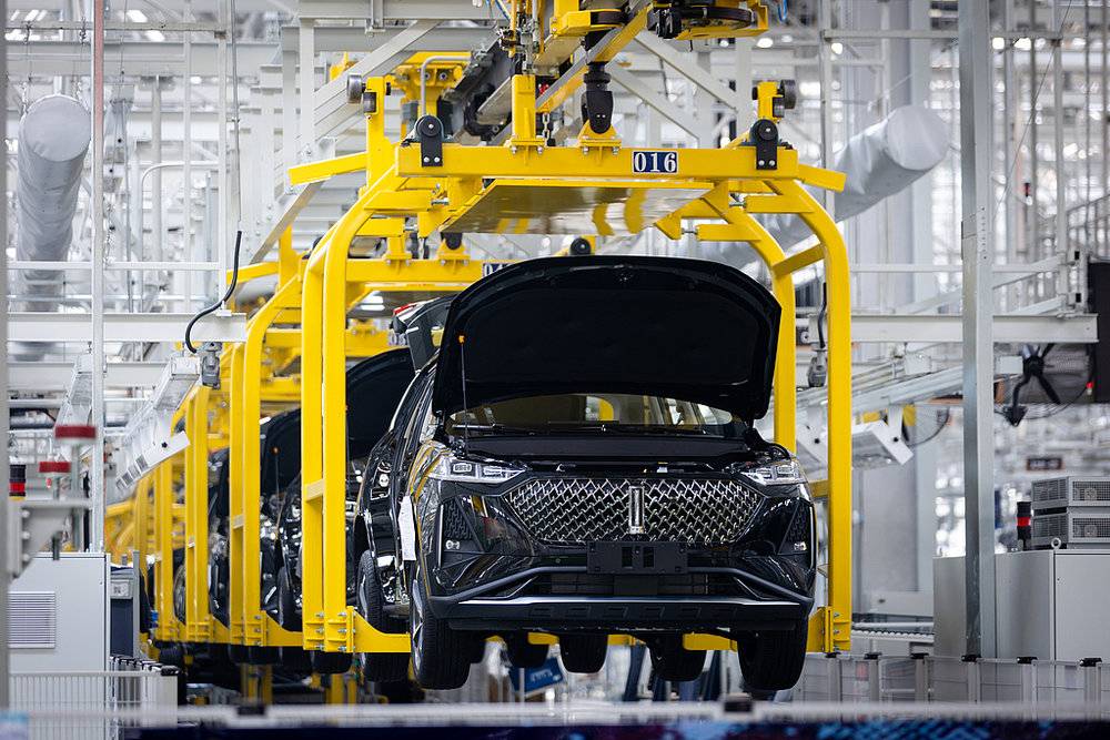 魏建军回应“九年八换CEO”：魏牌不做 “伪高端”